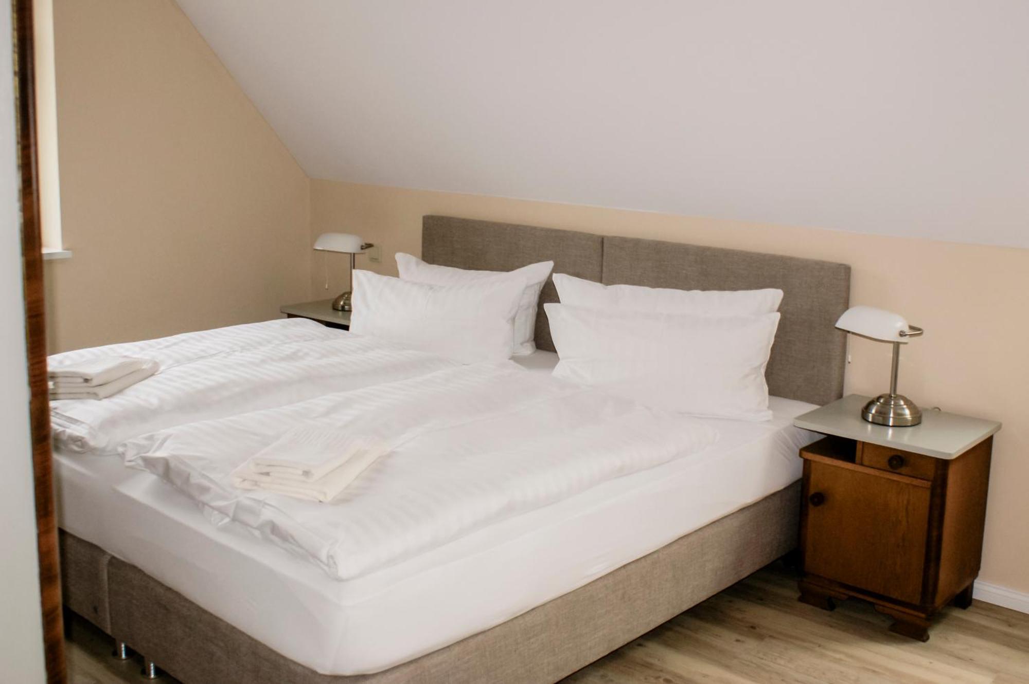 Libelle Fuer 14 Personen - Haupthaus Und Nebenhaus Holiday home